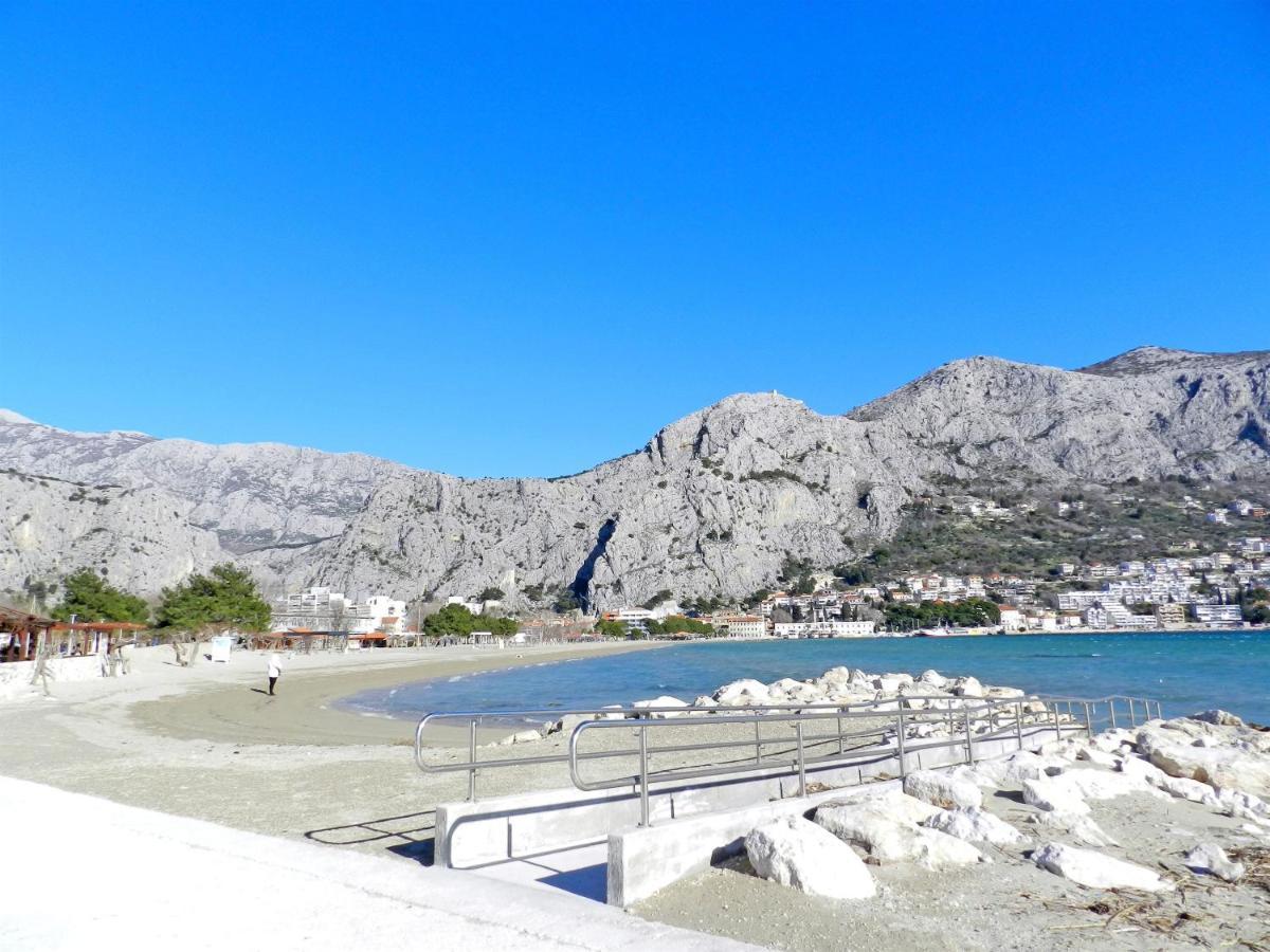 Apartments Zecic Omis Luaran gambar